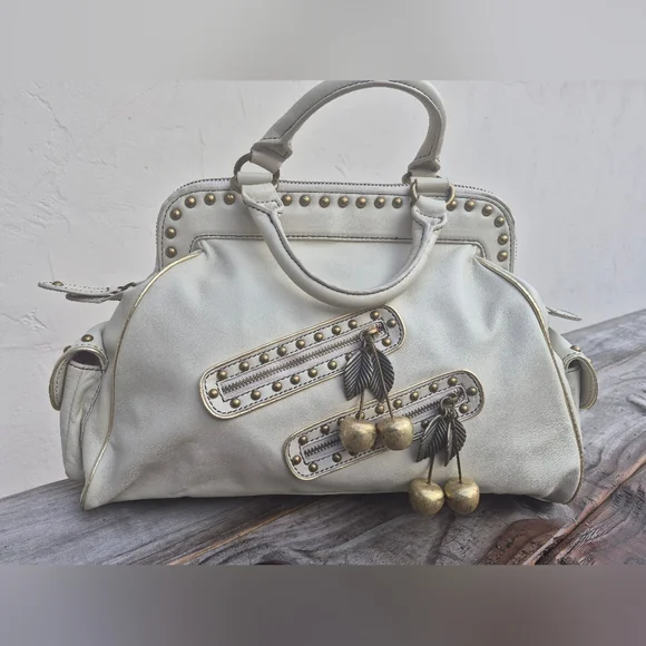 BETSEY JOHNSON Vintage Leather Rocking Cherries Bag - Picture 2 of 11